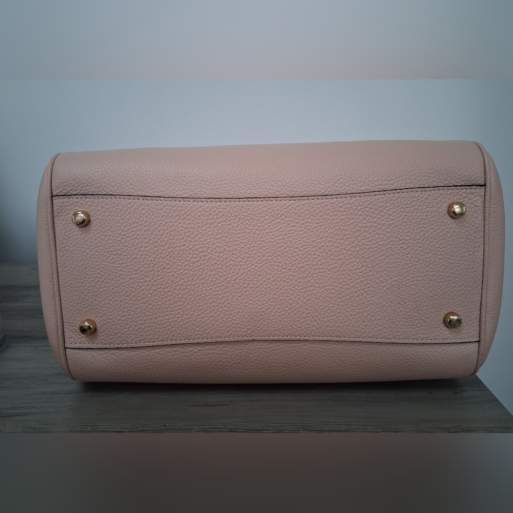 NWOT Coach Rowan Large Satchel With Shell Charm - Picture 9 of 12
